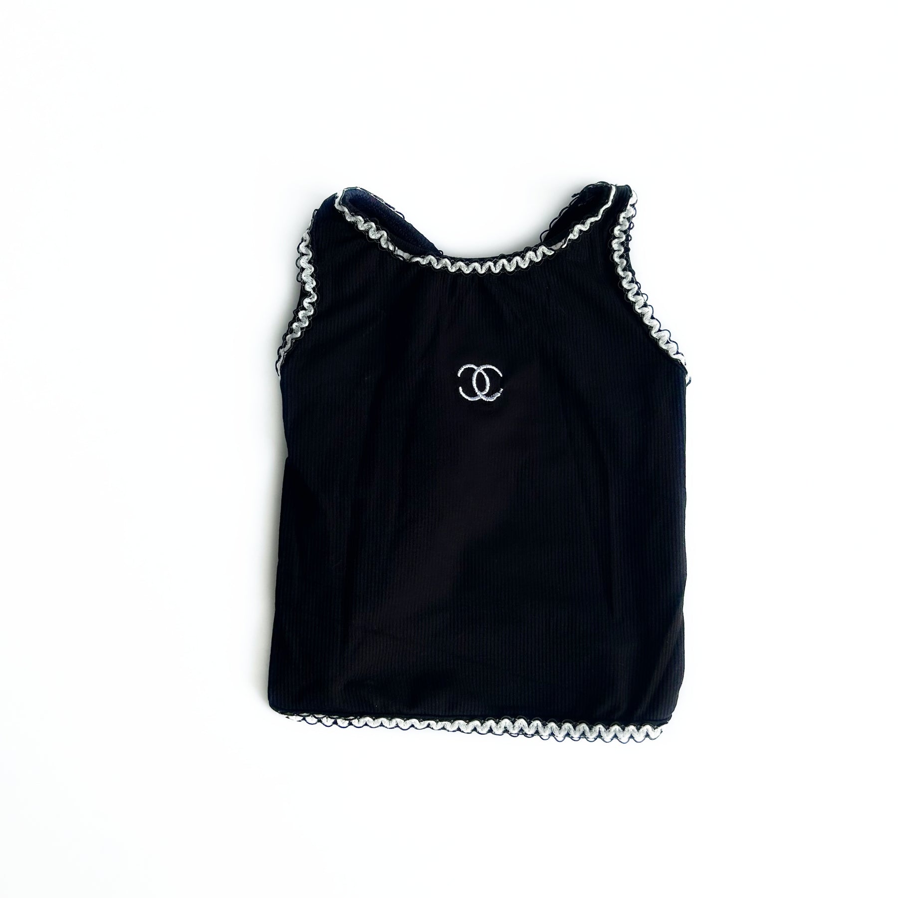 BLACK CHANEL DOG TOP
