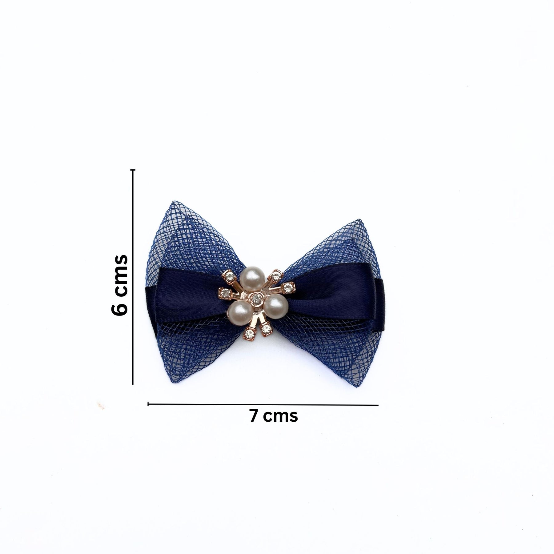 PEARL PETAL CLIP