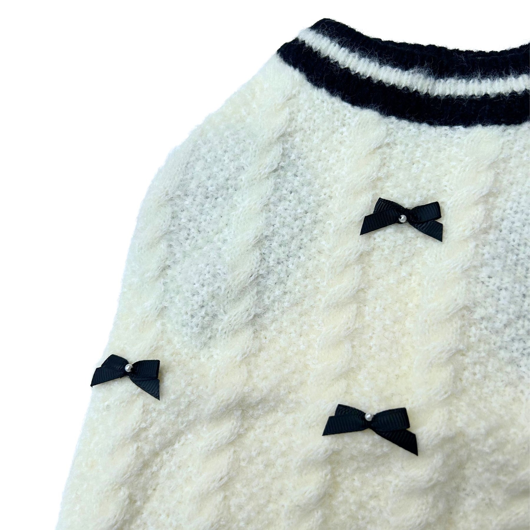 OFF WHITE LUXURY BOW DOG SWEATER