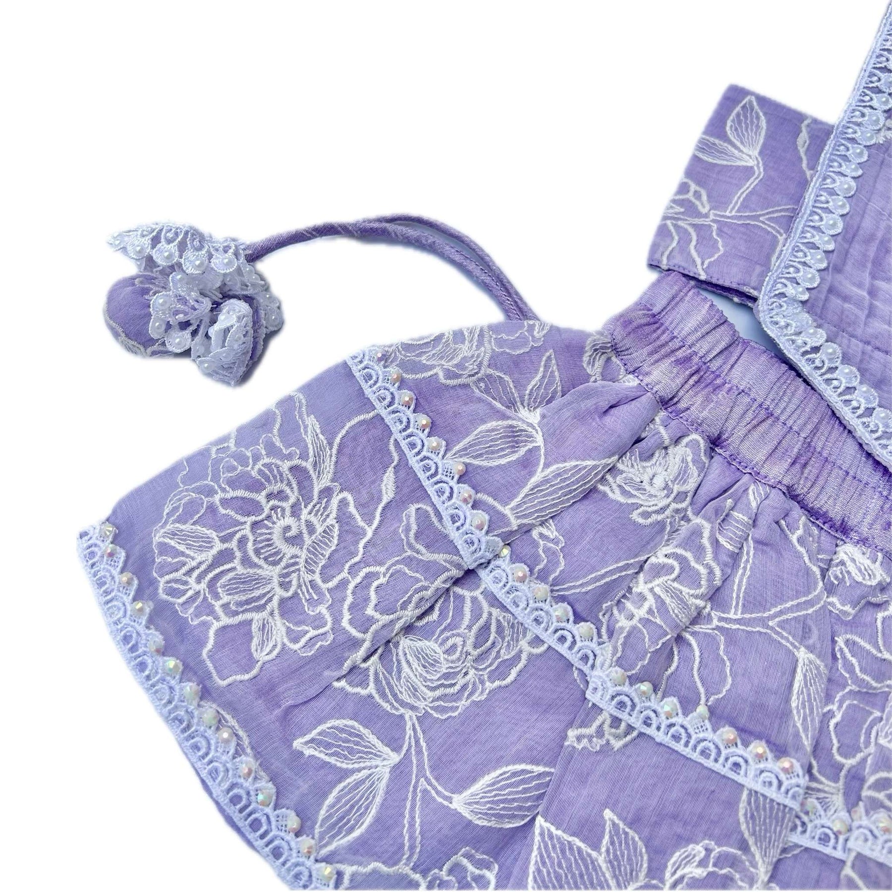LAVENDER OFF-WHITE EMBROIDERY DOG LEHENGA