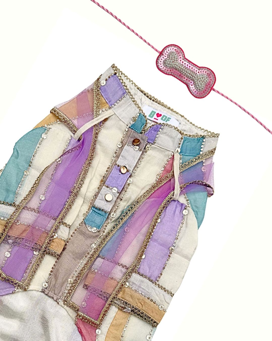 OFF-WHITE MULTICOLOURED STRIPE KURTA+LIGHT PINK PEARL RAKHI FOR DOGS AND CATS