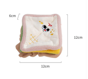 SANDWICH PLUSH AND CRINKLED DOG TOY