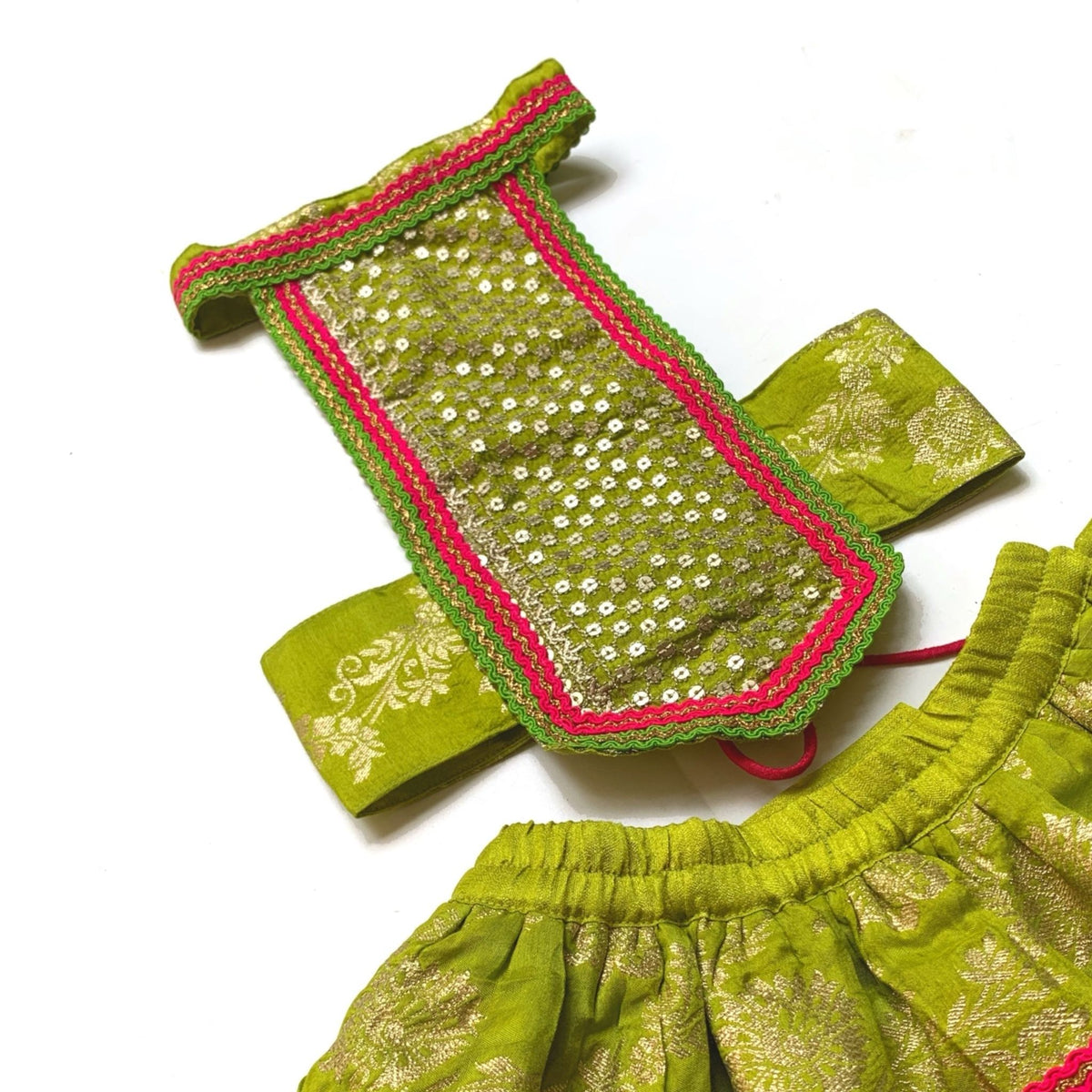 BANARASI GREEN DOG LEHENGA
