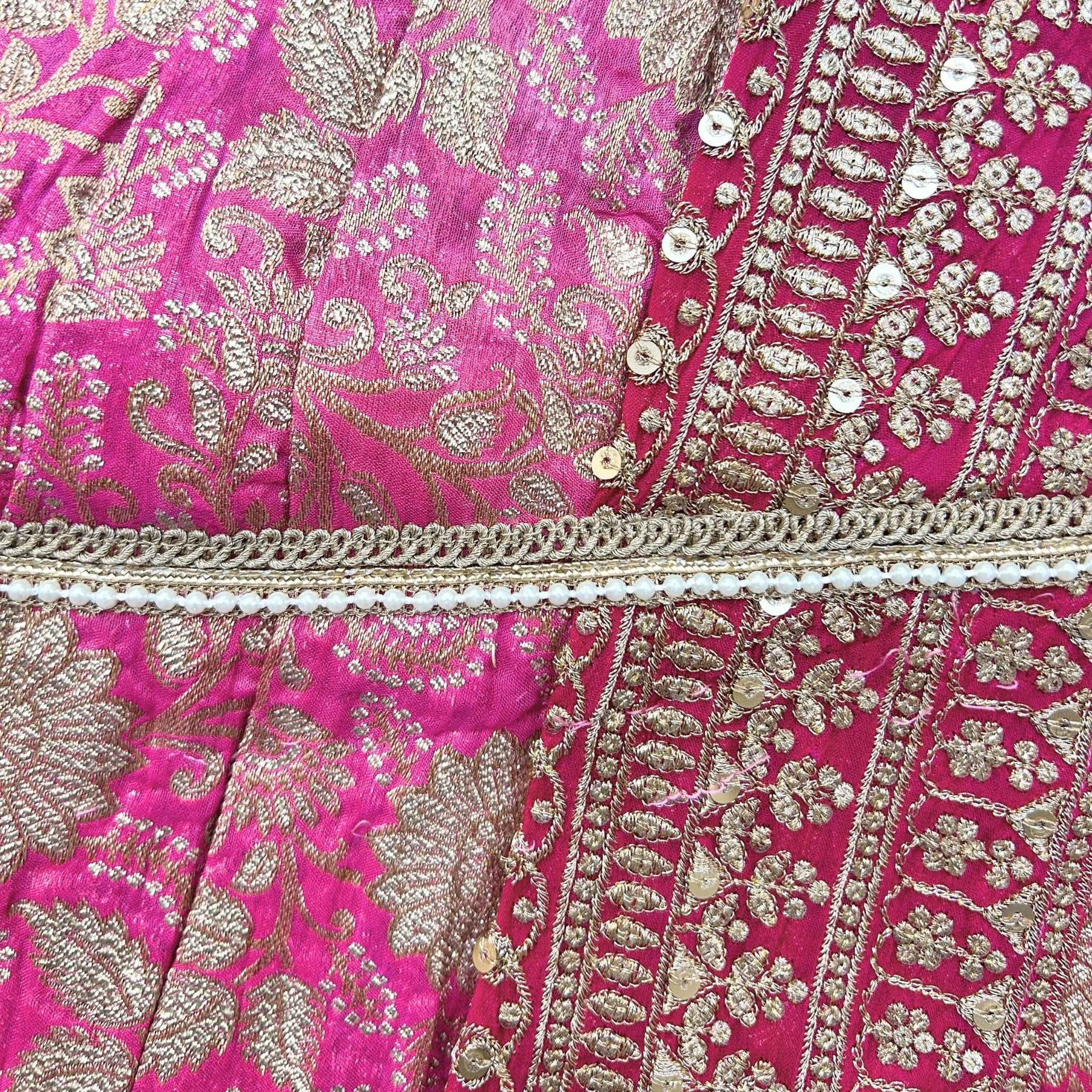 GULABI BANARASI SAREE FOR DOGS AND CATS