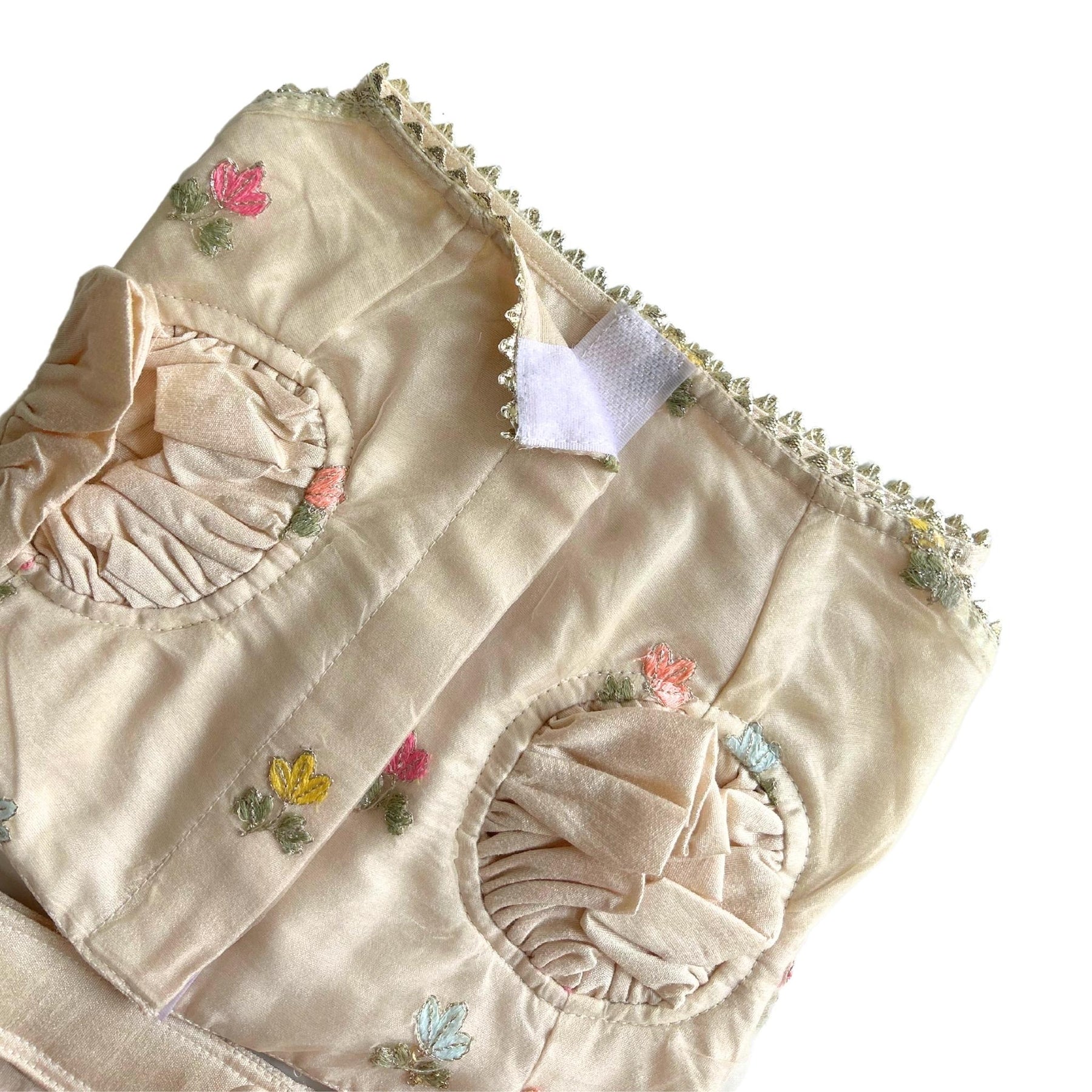 DAINTY FLORAL OFFWHITE DOG LEHENGA