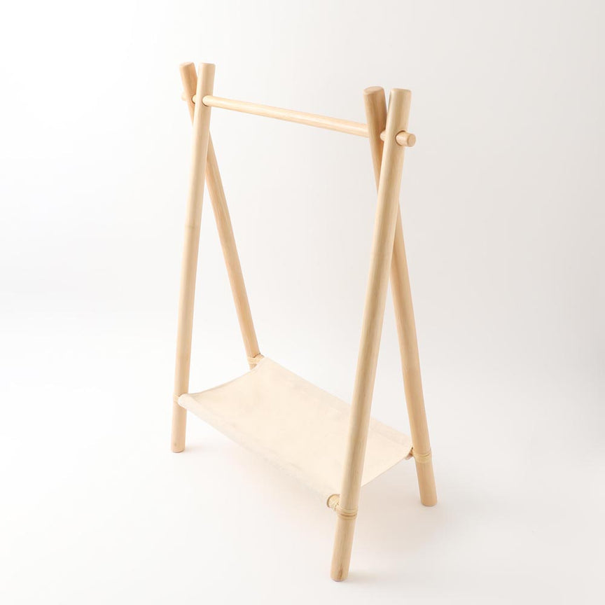 WOODEN HANGER RACK