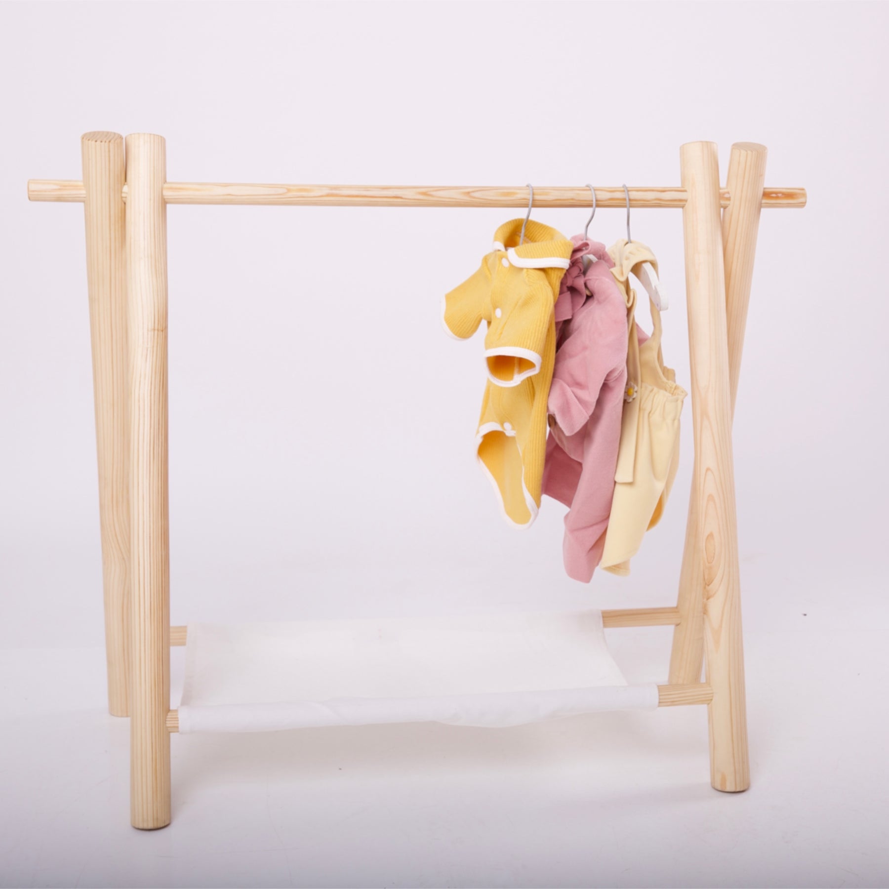 WOODEN HANGER RACK